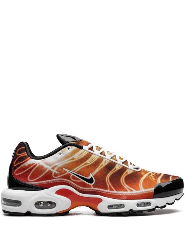 NIKE Air Max Plus "light Photography In Red Product Image