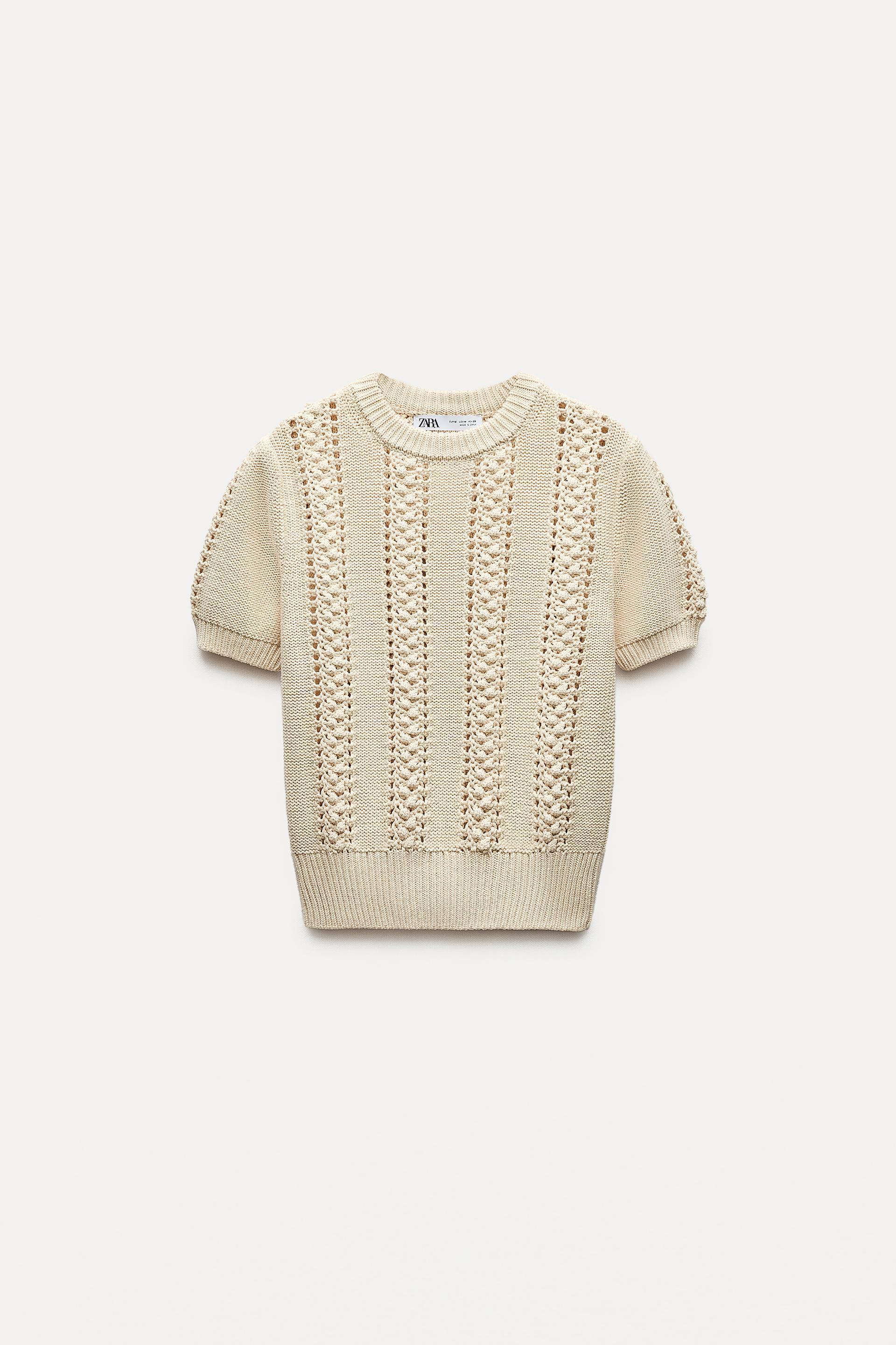 SHORT SLEEVED KNIT SWEATER Product Image