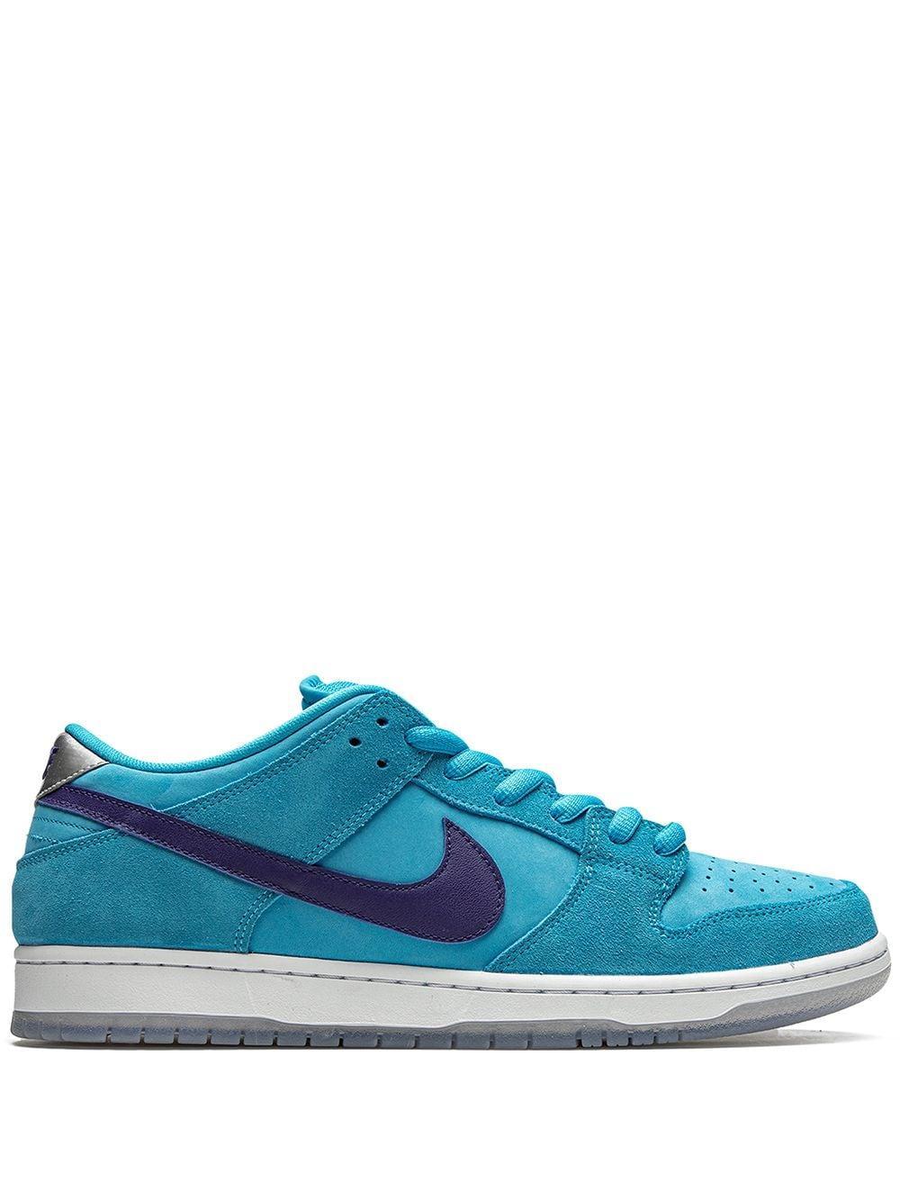 Sb Dunk Low Pro Sneakers In Blue Product Image