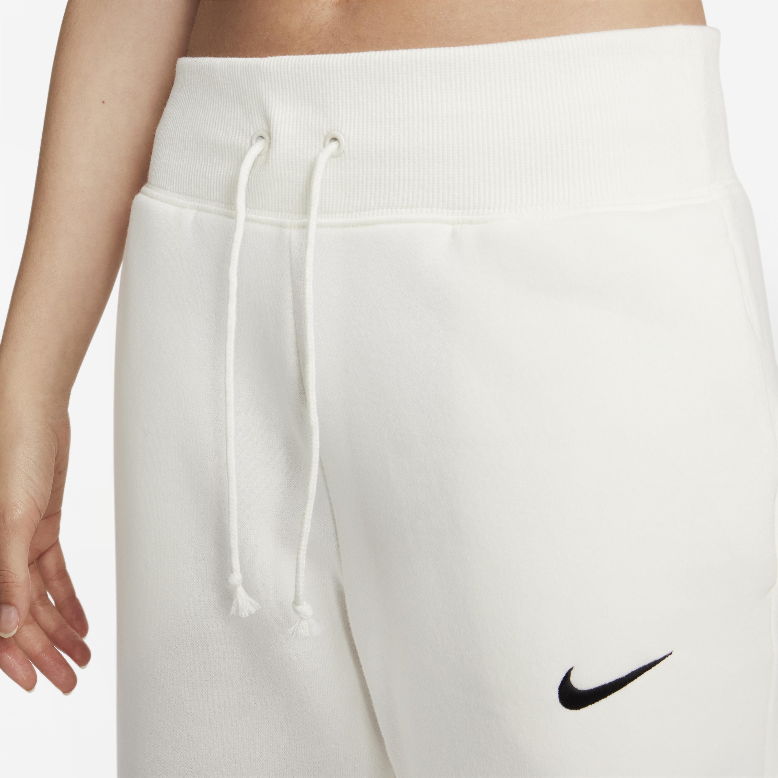 Nike Sportswear Phoenix Fleece Women's High-Waisted Cropped Sweatpants Product Image