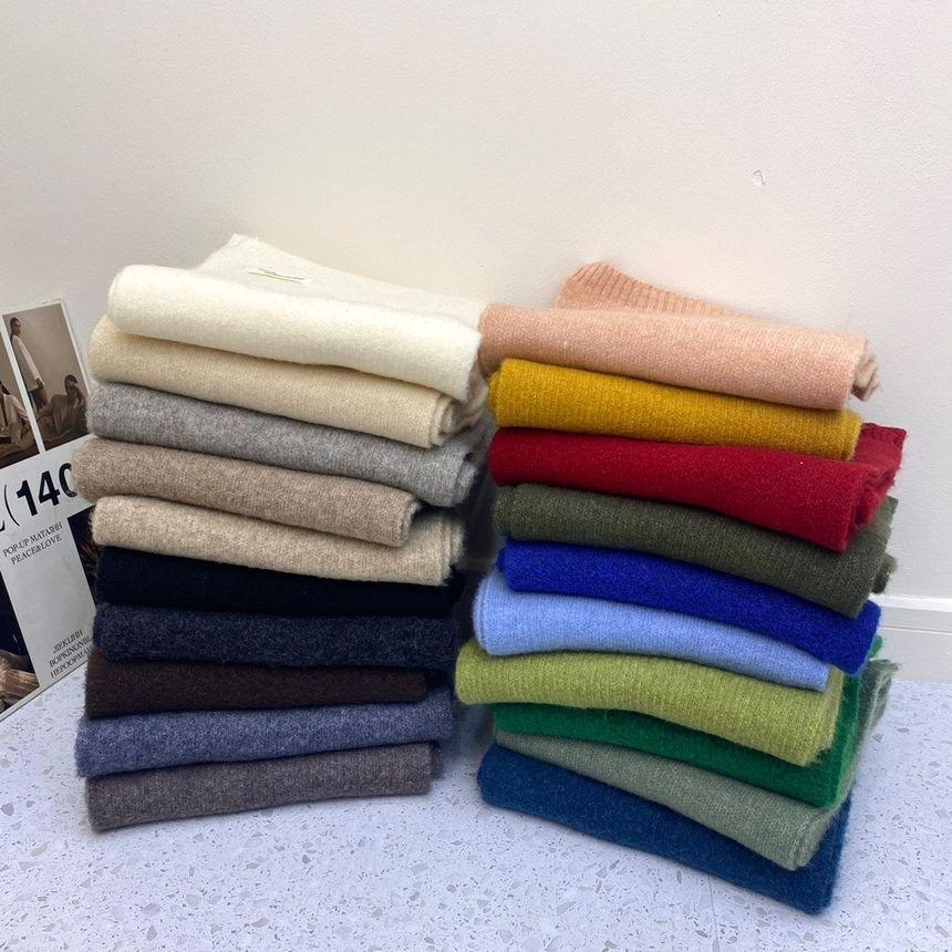 Plain Wool Scarf product image