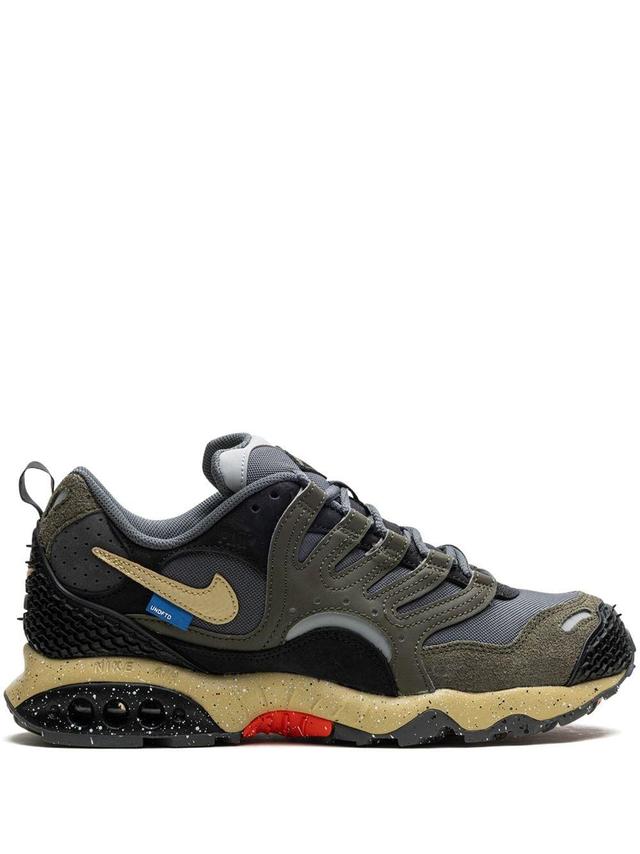 NIKE X Undefeated Air Terra Humara "cargo Khaki" Sneakers In Brown Product Image