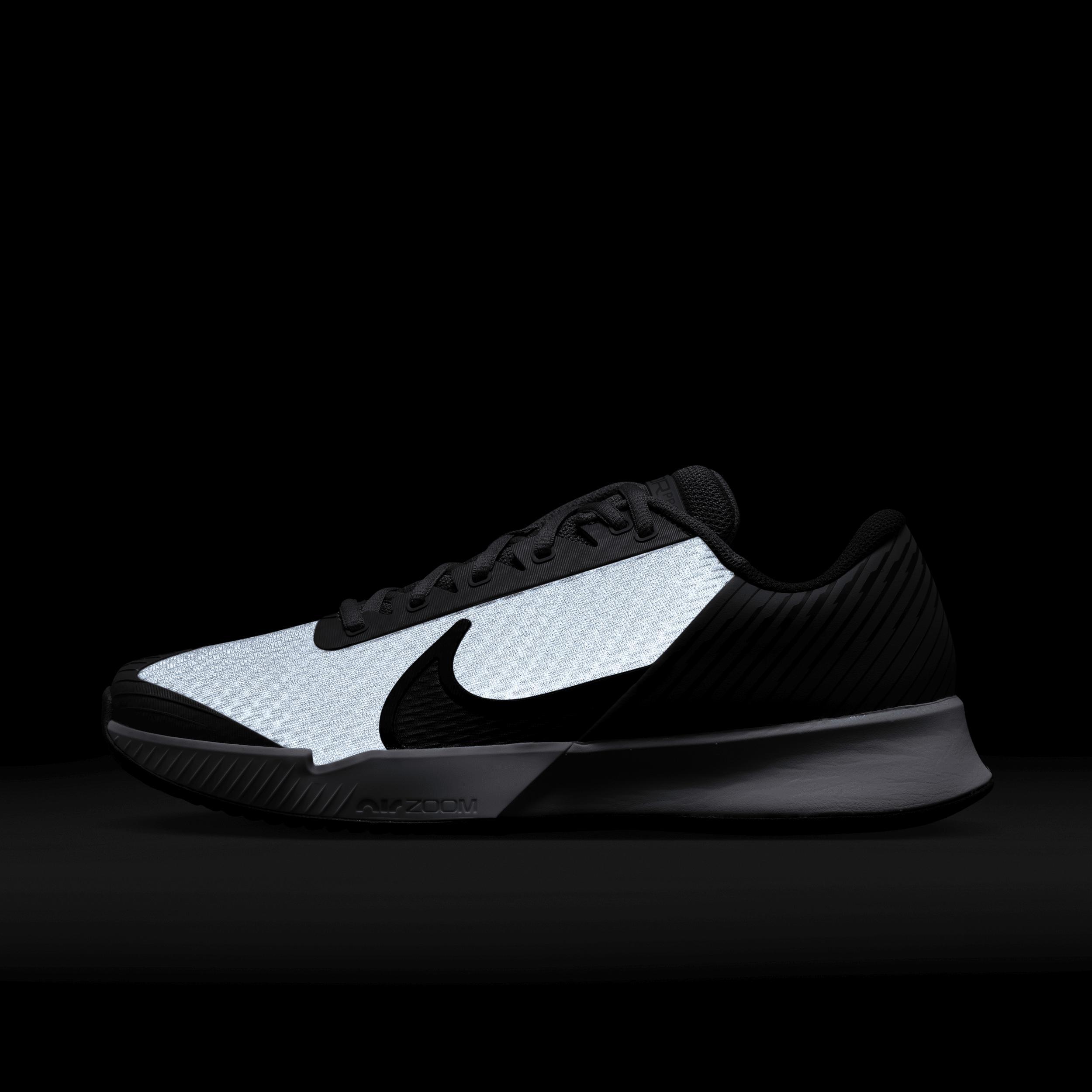 NikeCourt Air Zoom Vapor Pro 2 Men's Clay Tennis Shoes Product Image