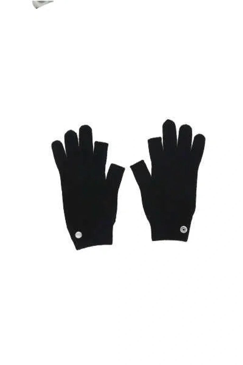 Gloves In Black Product Image