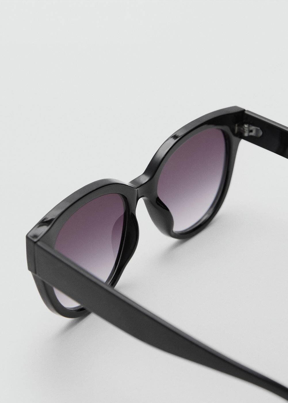 Acetate frame sunglasses - Women | MANGO USA Product Image