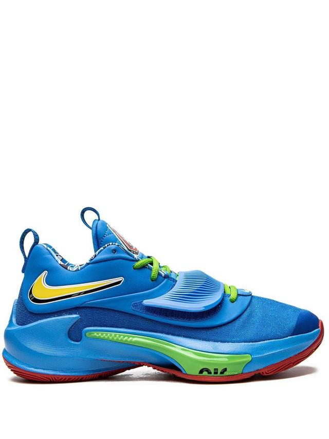 Zoom Freak 3 Sneakers In Blue Product Image