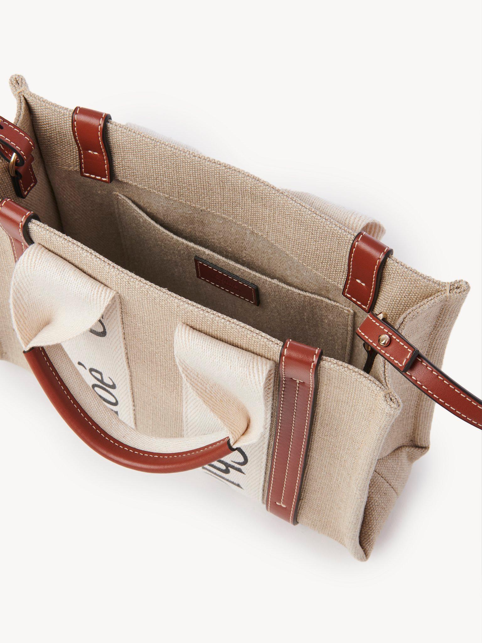 Small Woody tote bag in linen Product Image