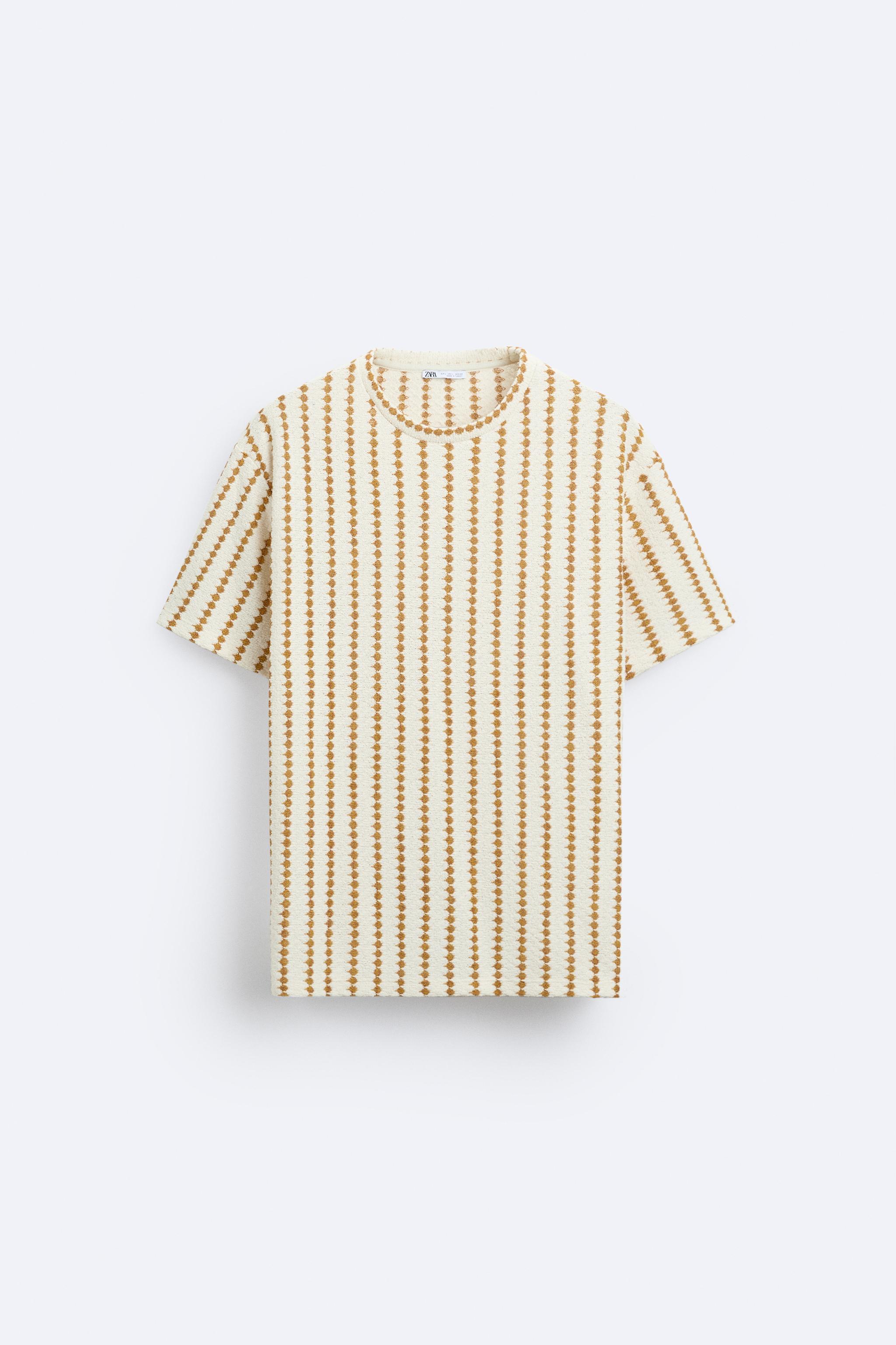 TEXTURED STRIPED T-SHIRT Product Image