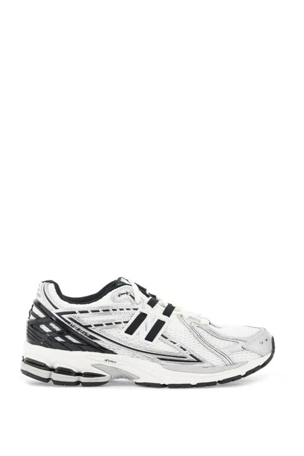 NEW BALANCE Sneakers In White product image