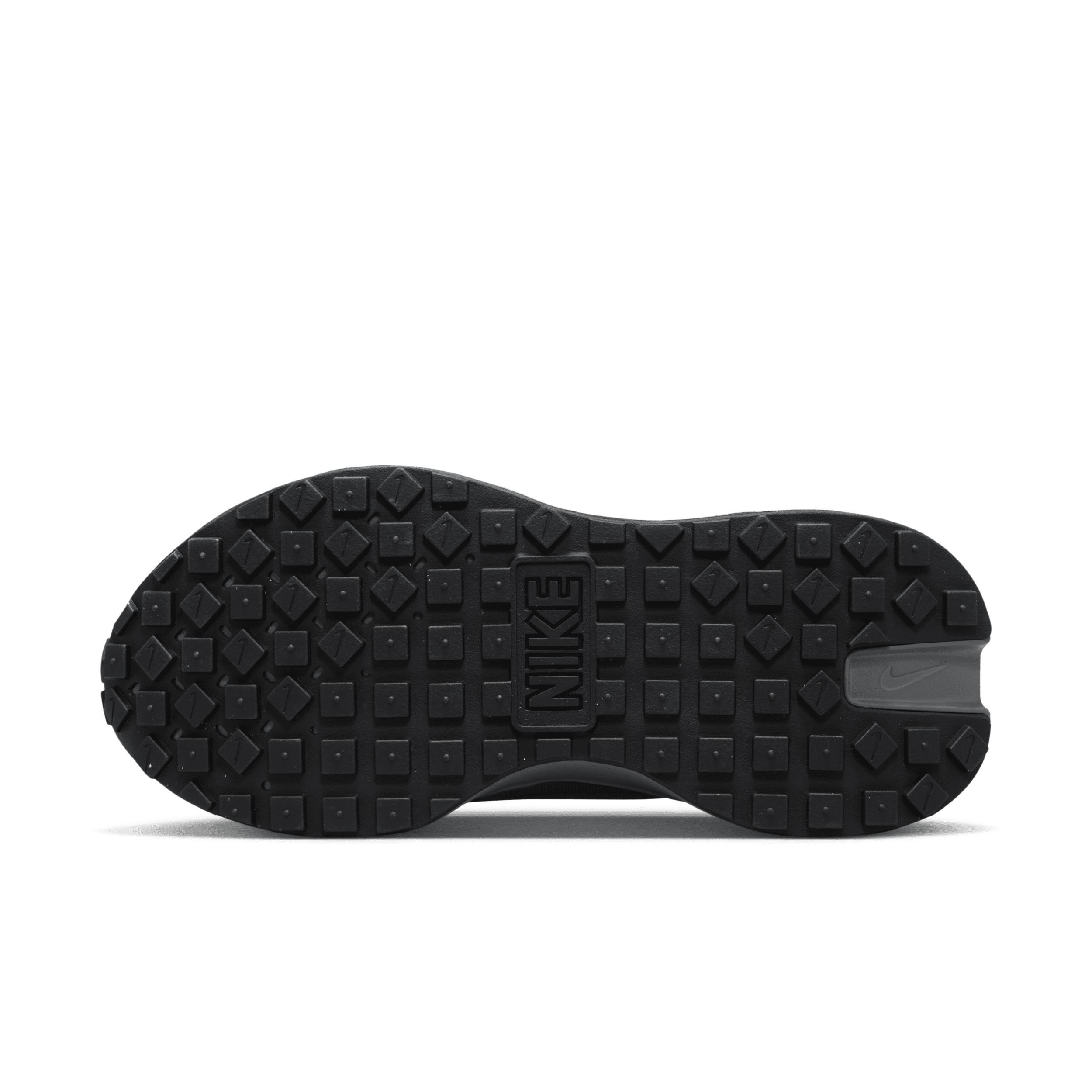 Nike Women's Phoenix Waffle Shoes Product Image