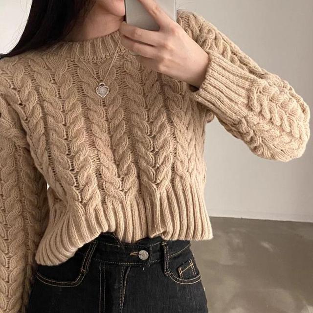 Crew Neck Plain Cable-Knit Cropped Sweater Product Image