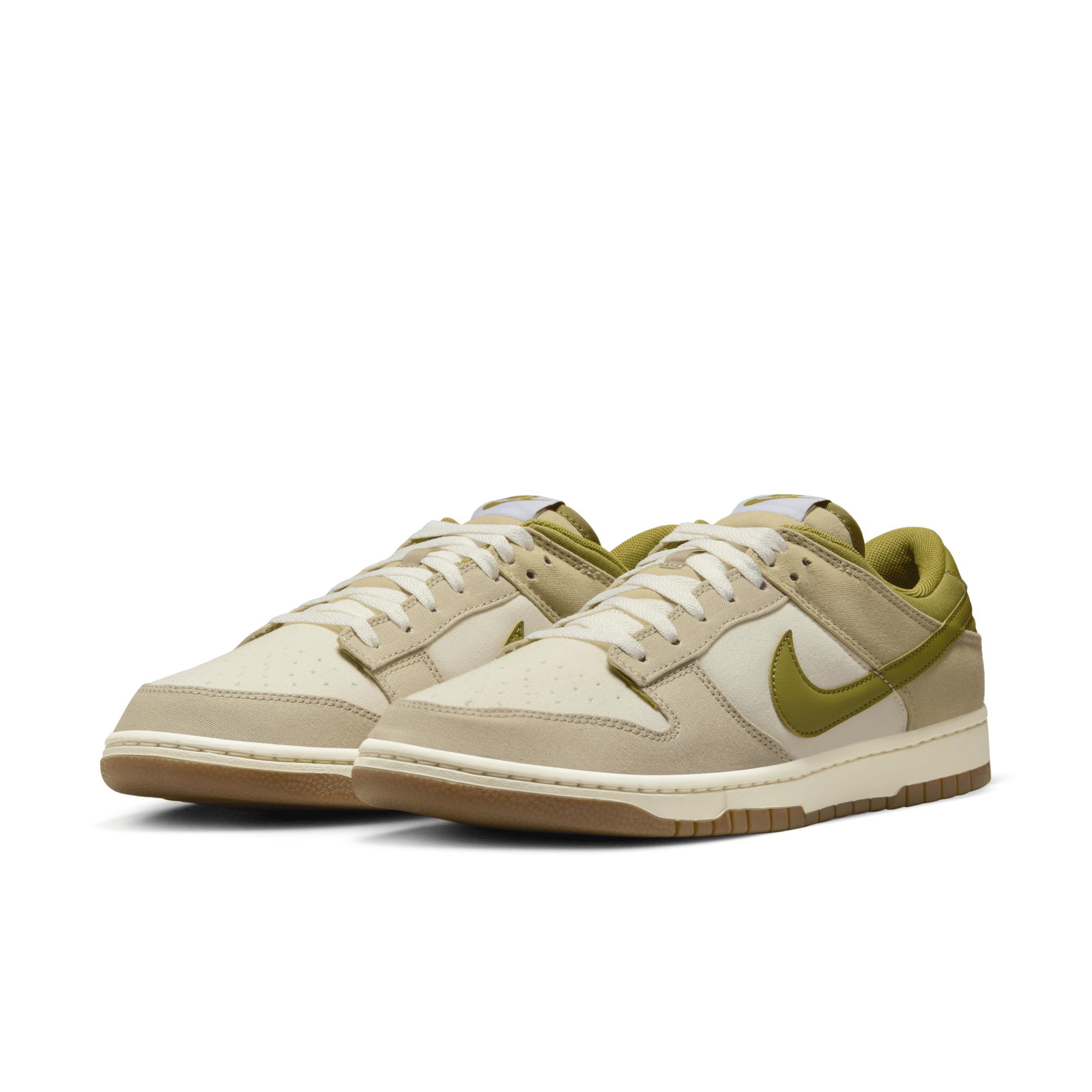 Nike Dunk Low Men's Shoes Product Image