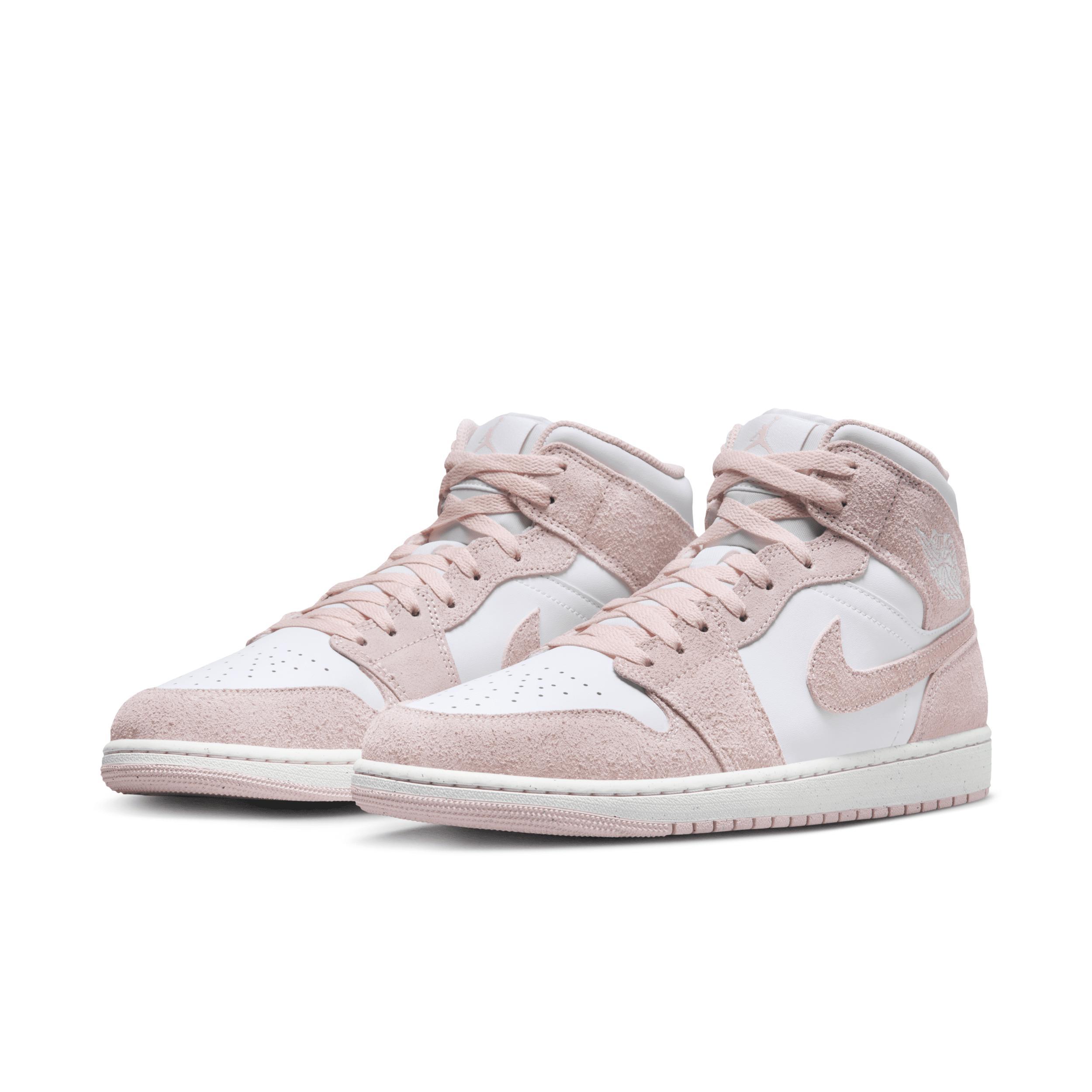 Men's Air Jordan 1 Mid SE Shoes Product Image