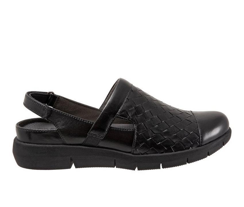 Women's Softwalk Salina Woven II Clog Product Image