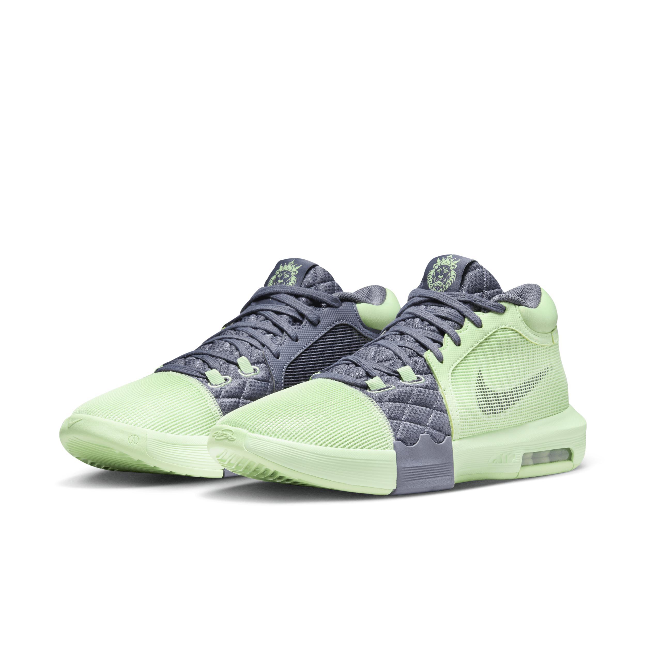 Nike Men's Lebron Witness 8 Basketball Shoe Product Image