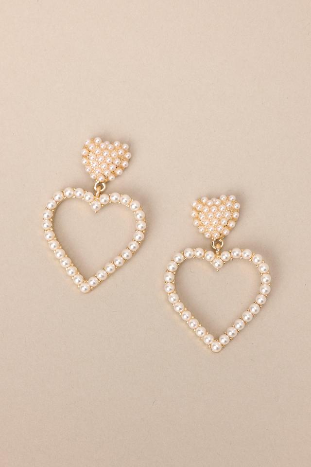 Love and Magic Pearl Earrings Product Image