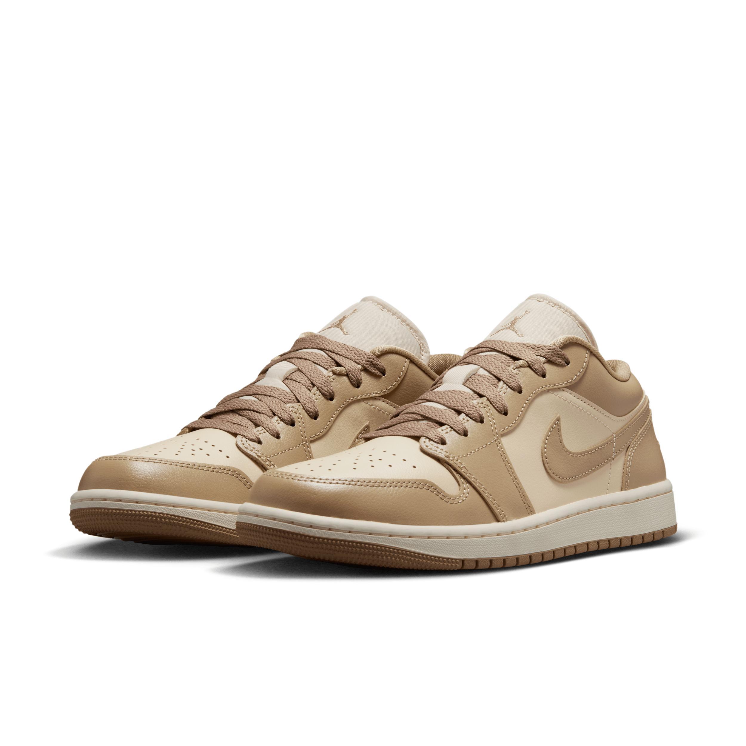 Women's Air Jordan 1 Low Shoes Product Image