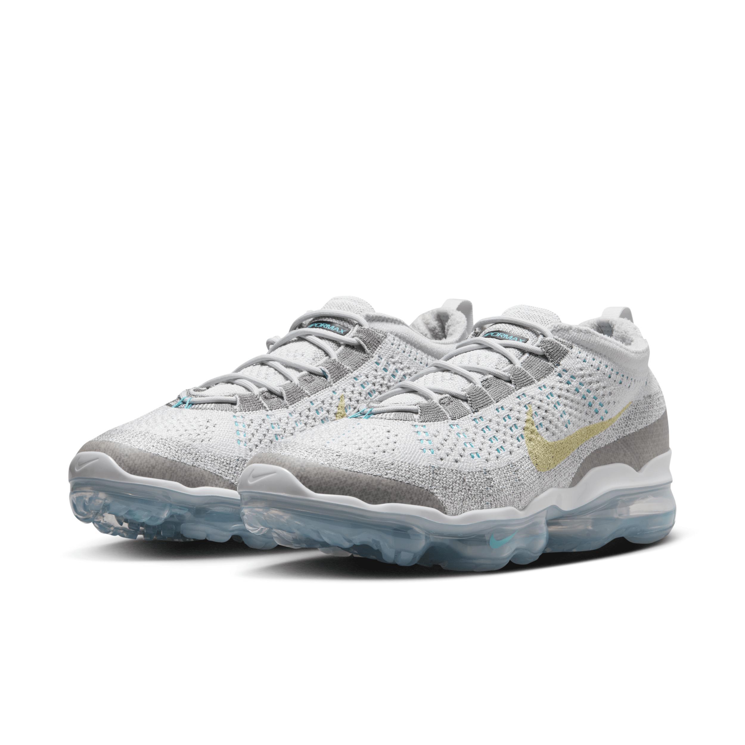 Nike Men's Air VaporMax 2023 Flyknit Shoes Product Image