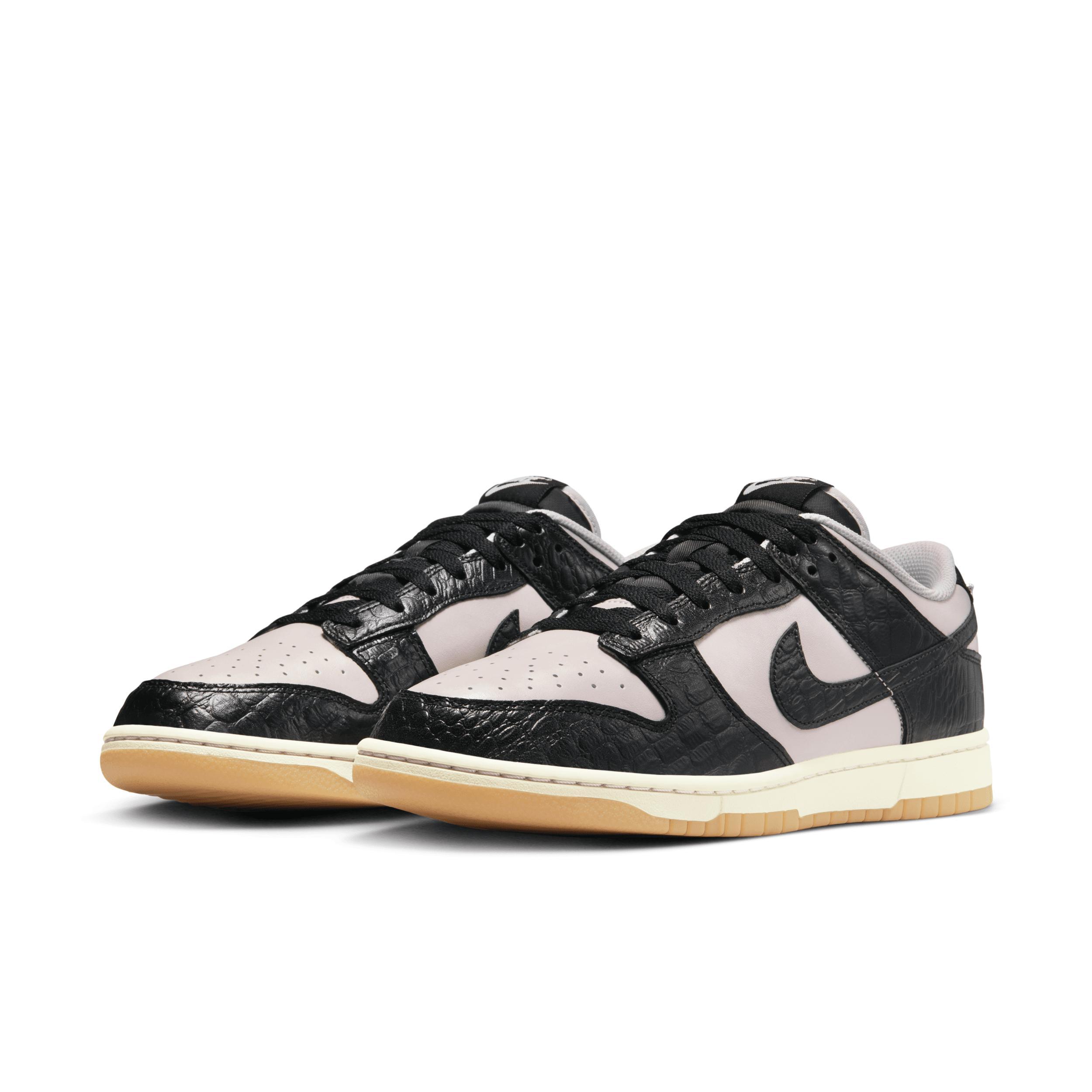 Nike Dunk Low Retro Men's Shoes Product Image