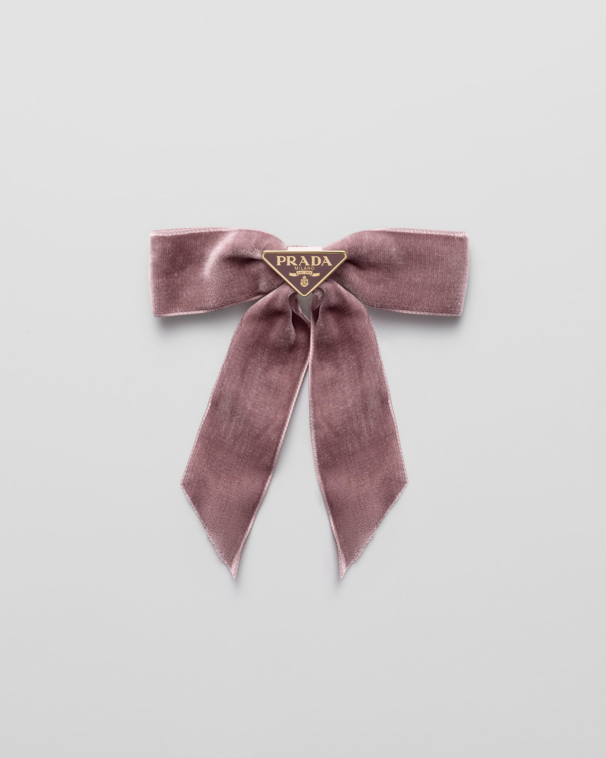 Velvet hair clip Product Image