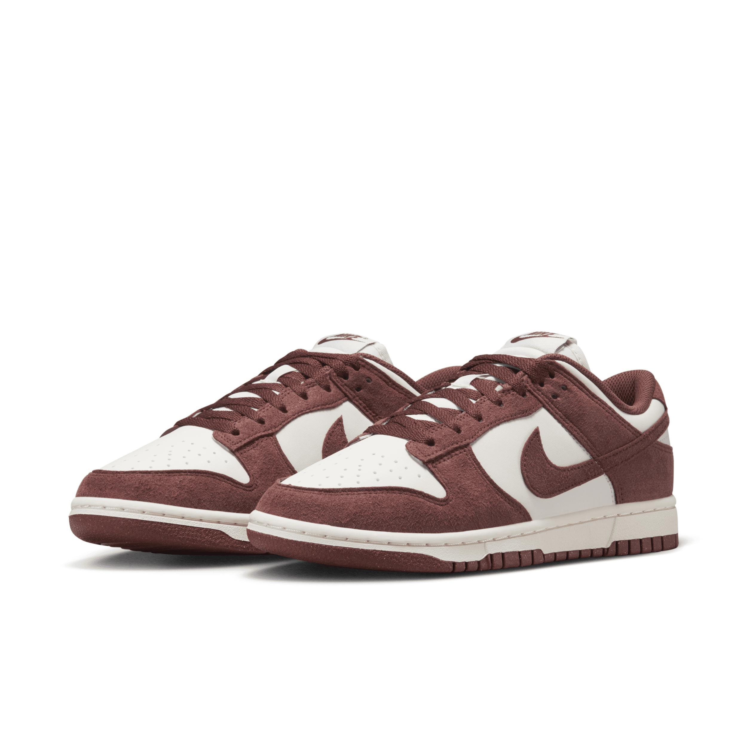 Nike Womens Dunk Low Shoes Product Image