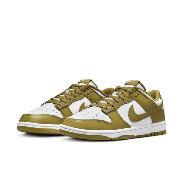 Nike Men's Dunk Low Retro Shoes Product Image