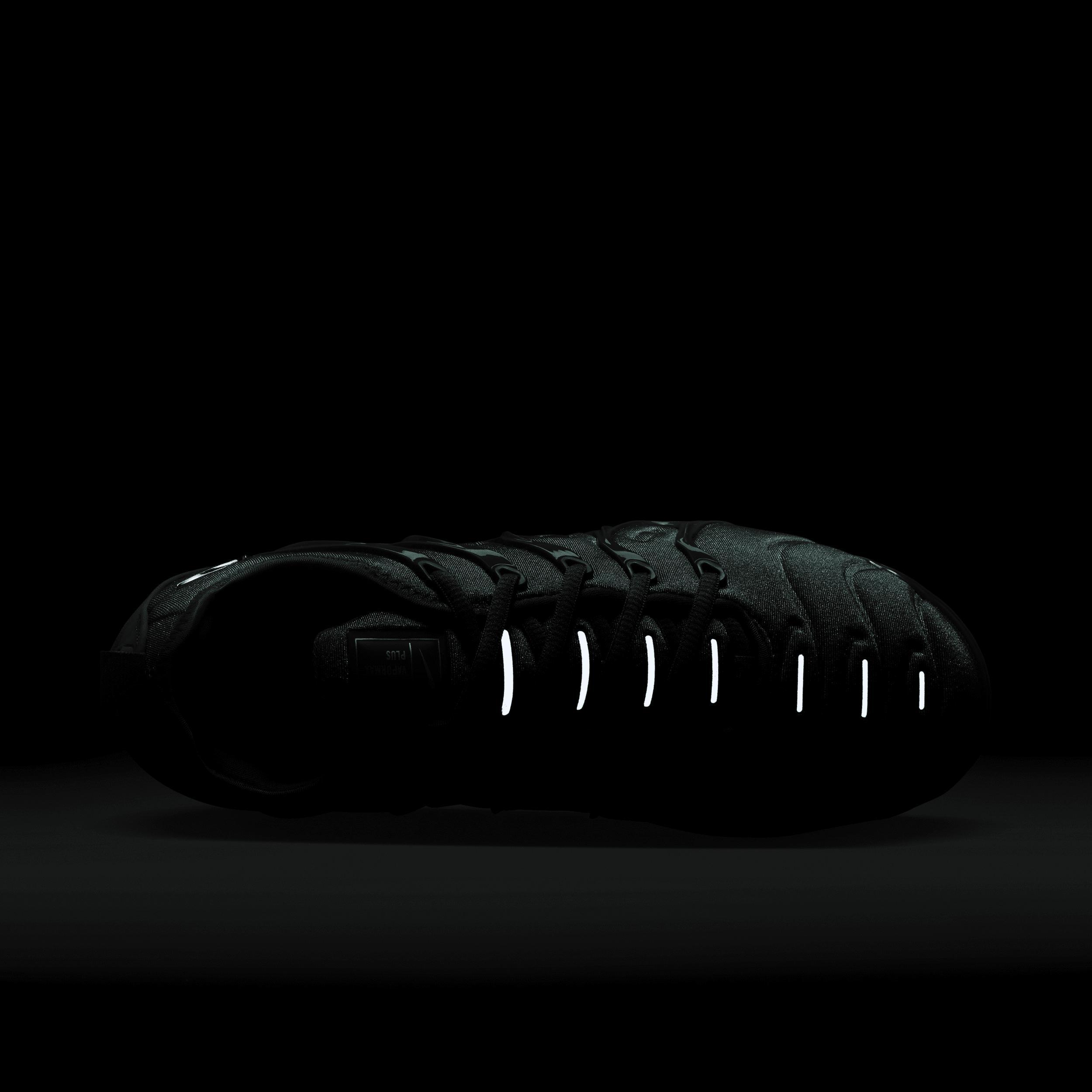 Nike Women's Air VaporMax Plus Shoes Product Image