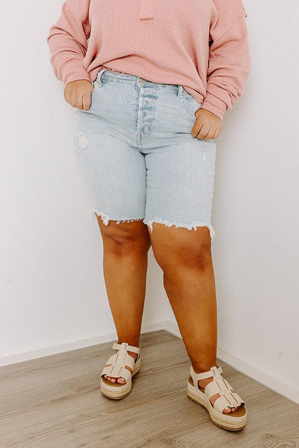 The Caspian Midrise Distressed Shorts Curves Product Image