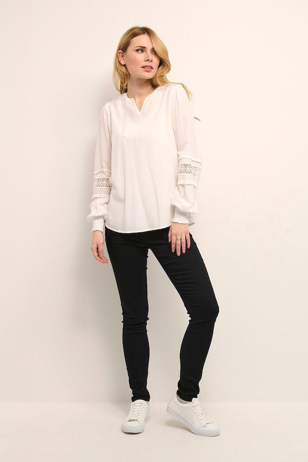 CUasmine Blouse Product Image