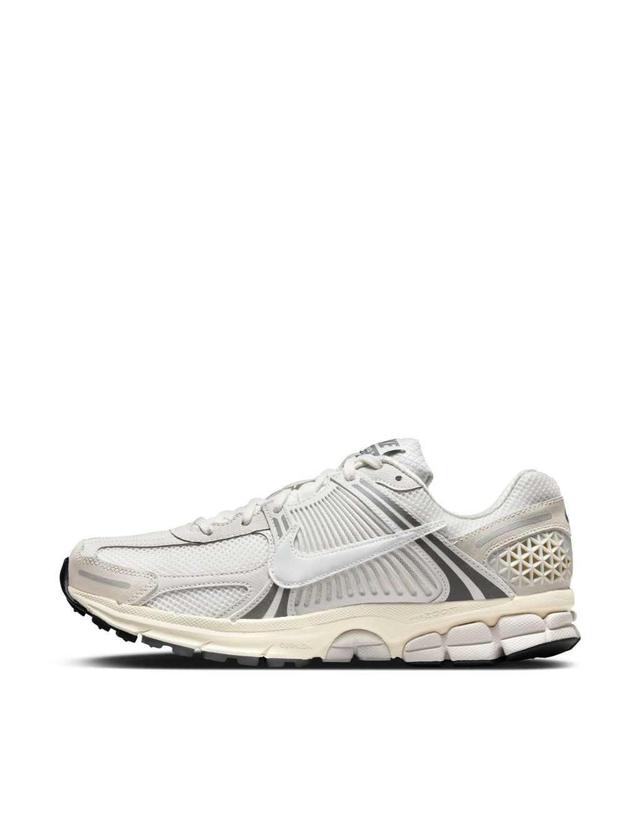 Nike Air Zoom Vomero 5 sneakers in white and gray Product Image