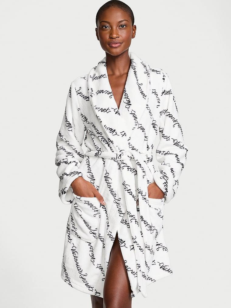 Short Cozy Robe Product Image