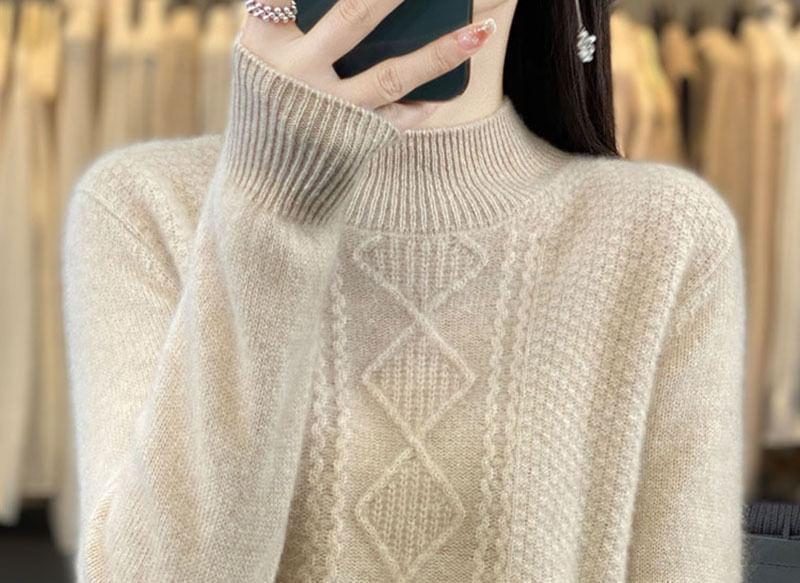 Turtleneck Plain Cable Knitted Sweater Product Image