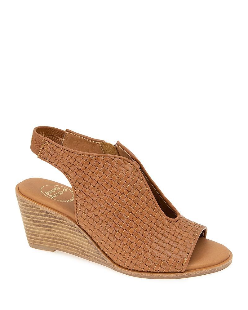 Andre Assous Womens Belinda Wedge Sandals Product Image