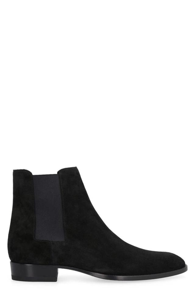 Men's Wyatt 30 Suede Ankle Boot In Black Product Image