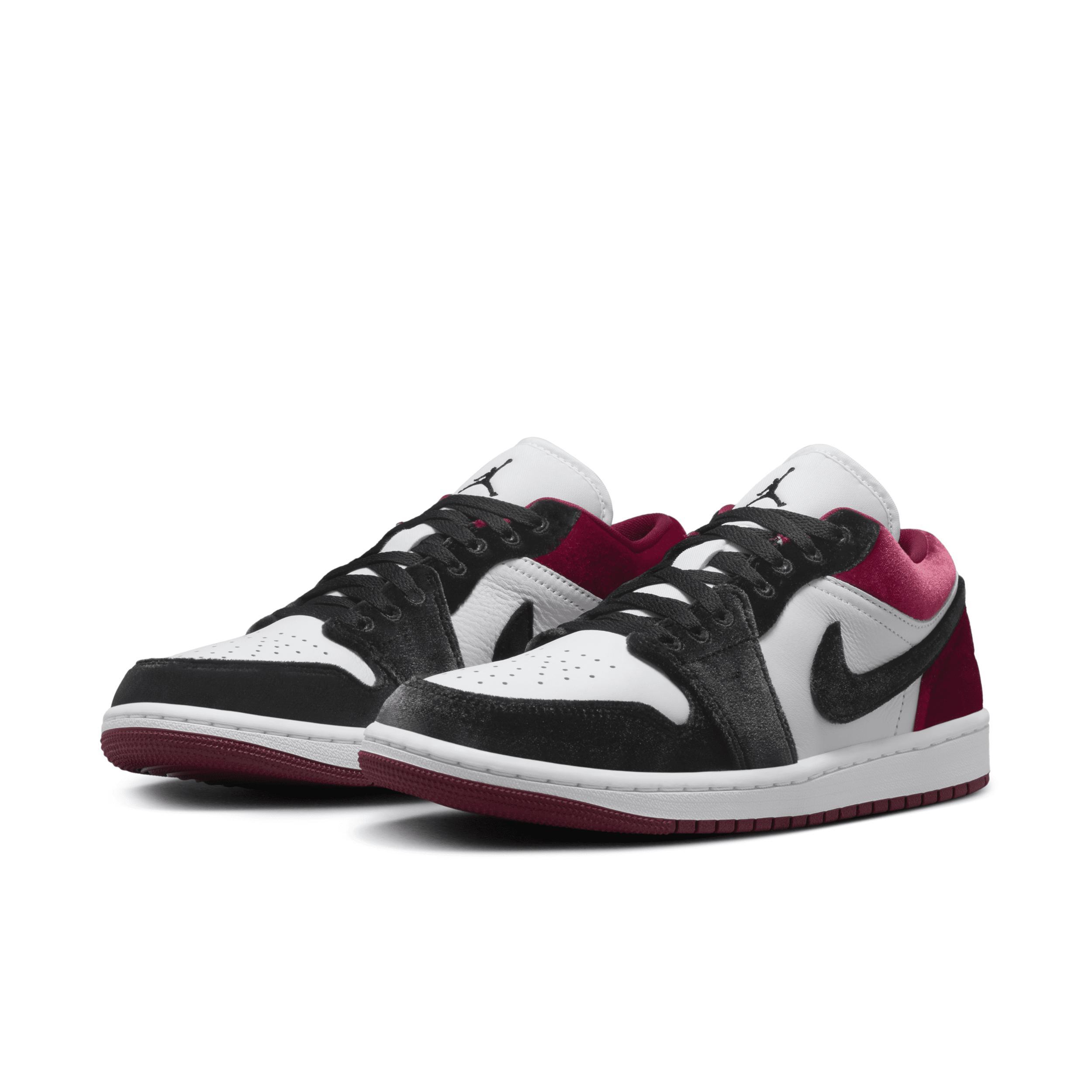 Women's Air Jordan 1 Low SE Shoes Product Image