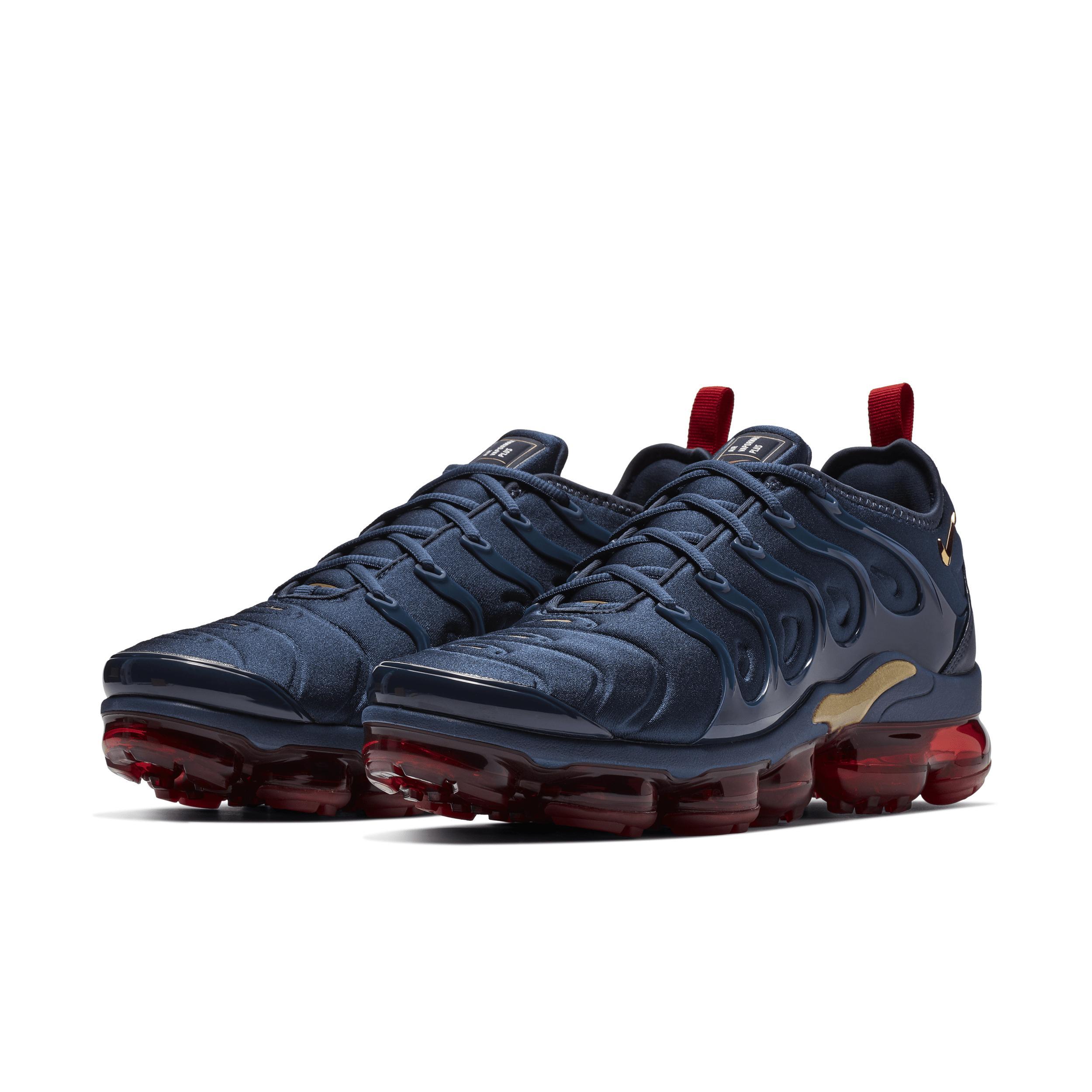 Nike Mens Air VaporMax Plus Shoes Product Image