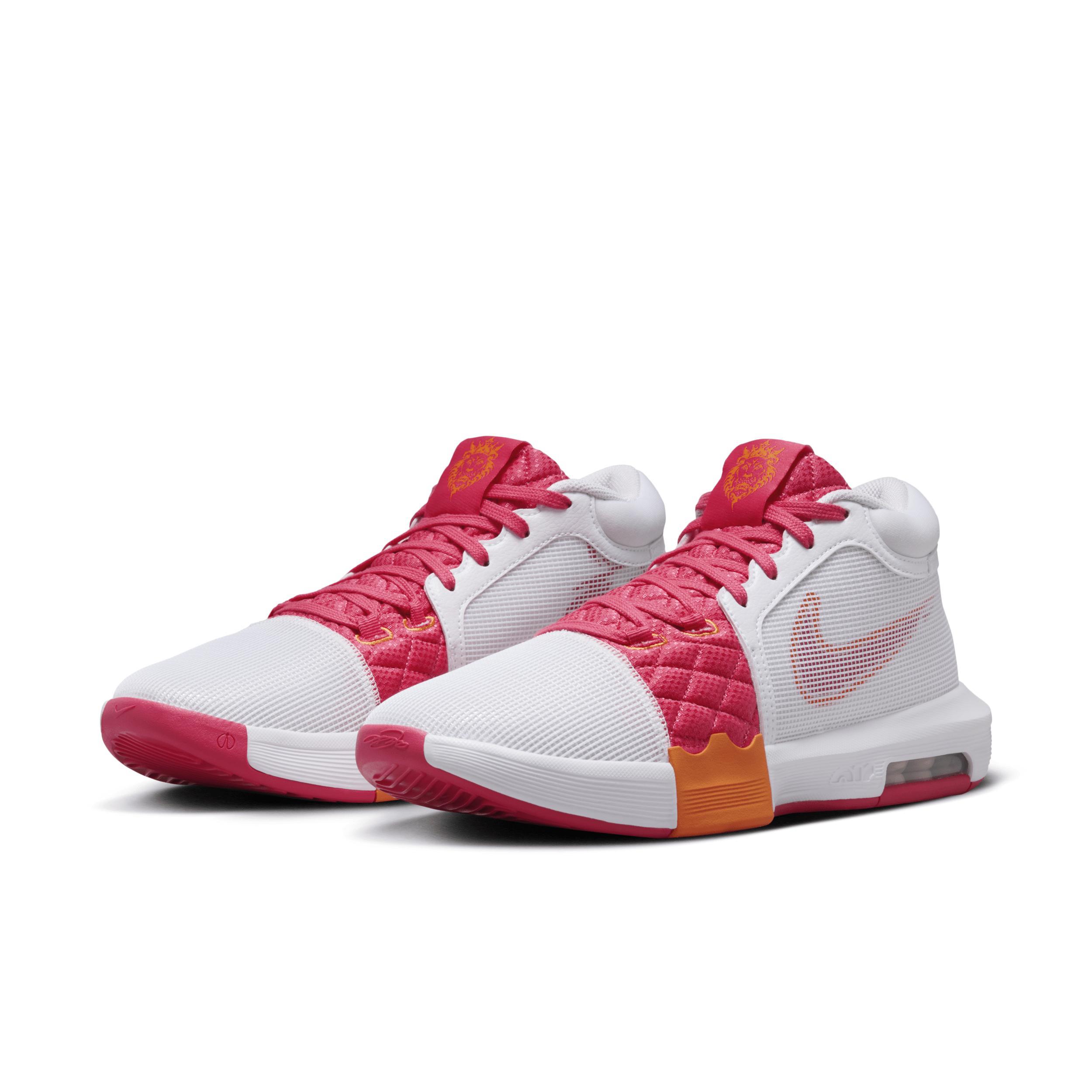 Nike Men's LeBron Witness 8 Basketball Shoes Product Image