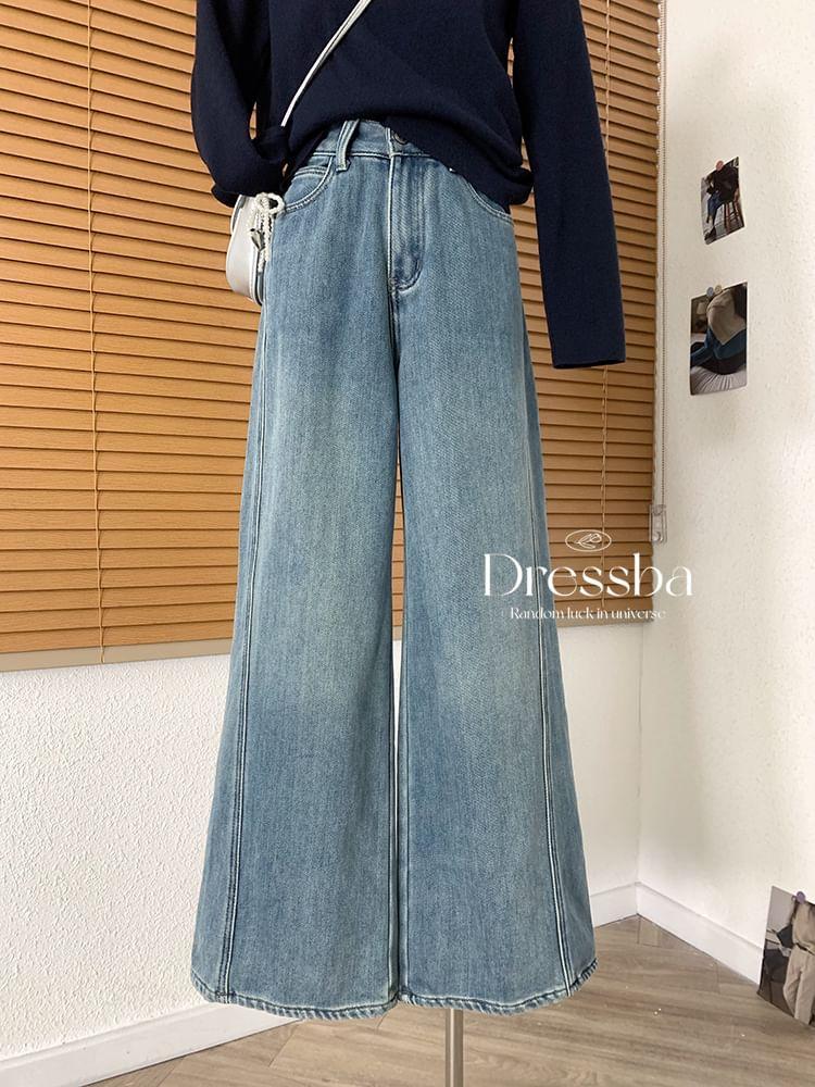 High Rise Washed Fleece-Lined Wide Leg Jeans Product Image