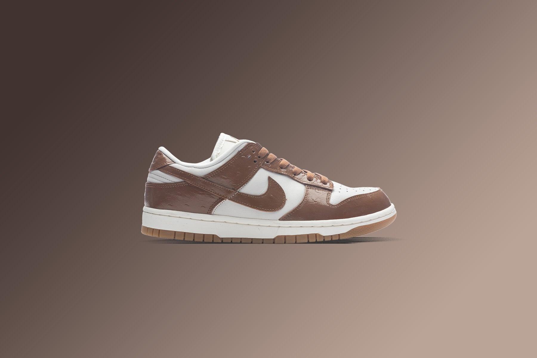 Women's Dunk Low LX - Phantom/Ale Brown/Metallic Gold Female Product Image