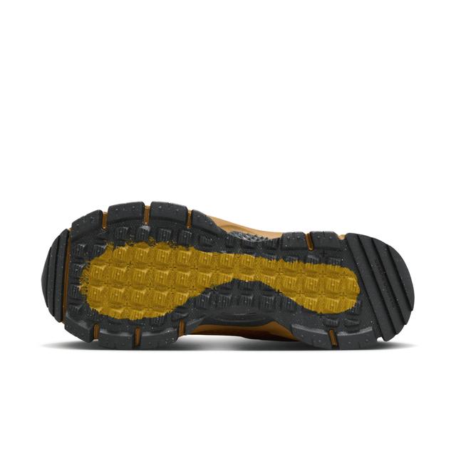 Nike Women's Zoom Vomero Roam Winterized Shoes Product Image