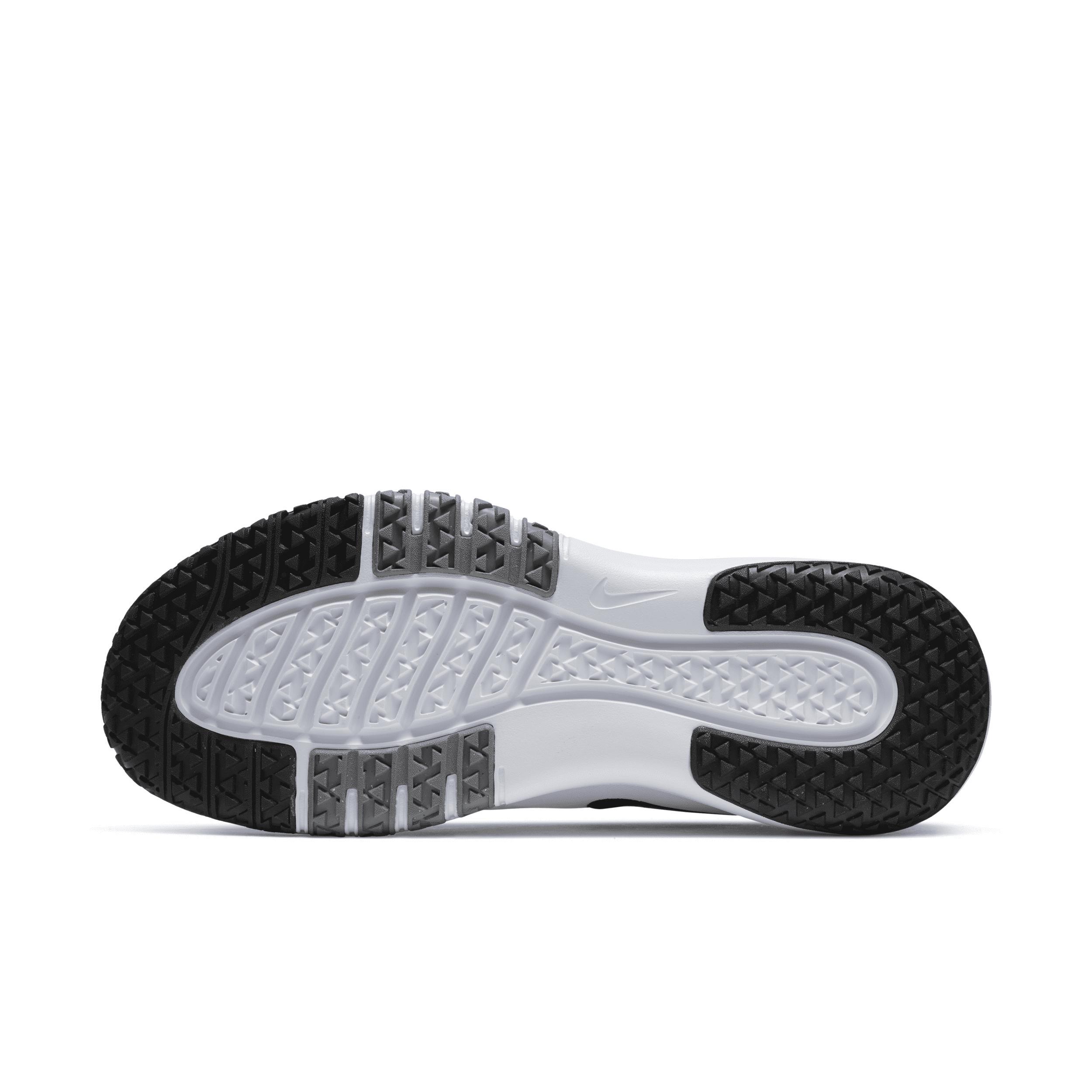 Nike Men's Flex Control 4 Workout Shoes Product Image