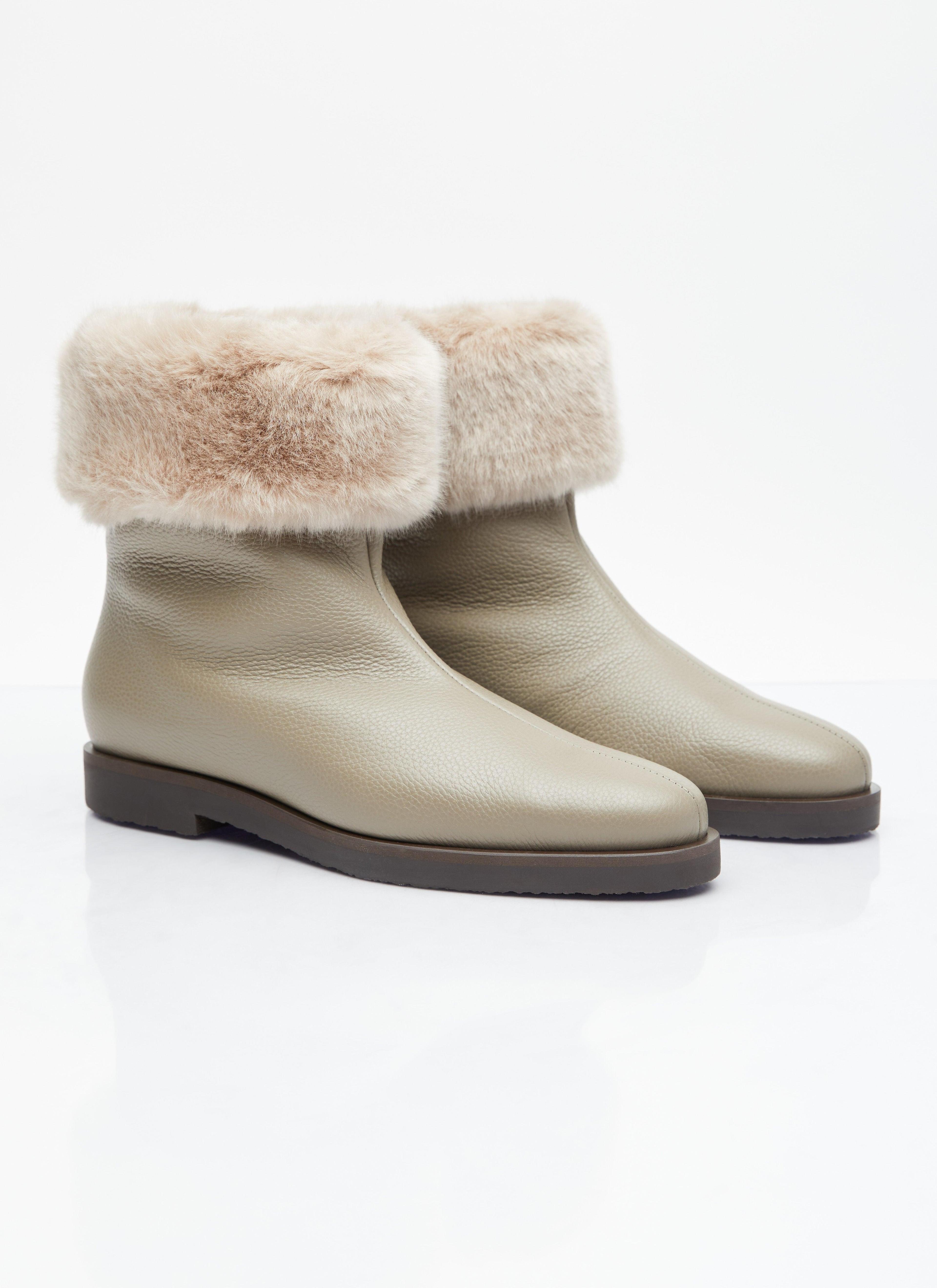 The Off-duty Boots In Gray Product Image