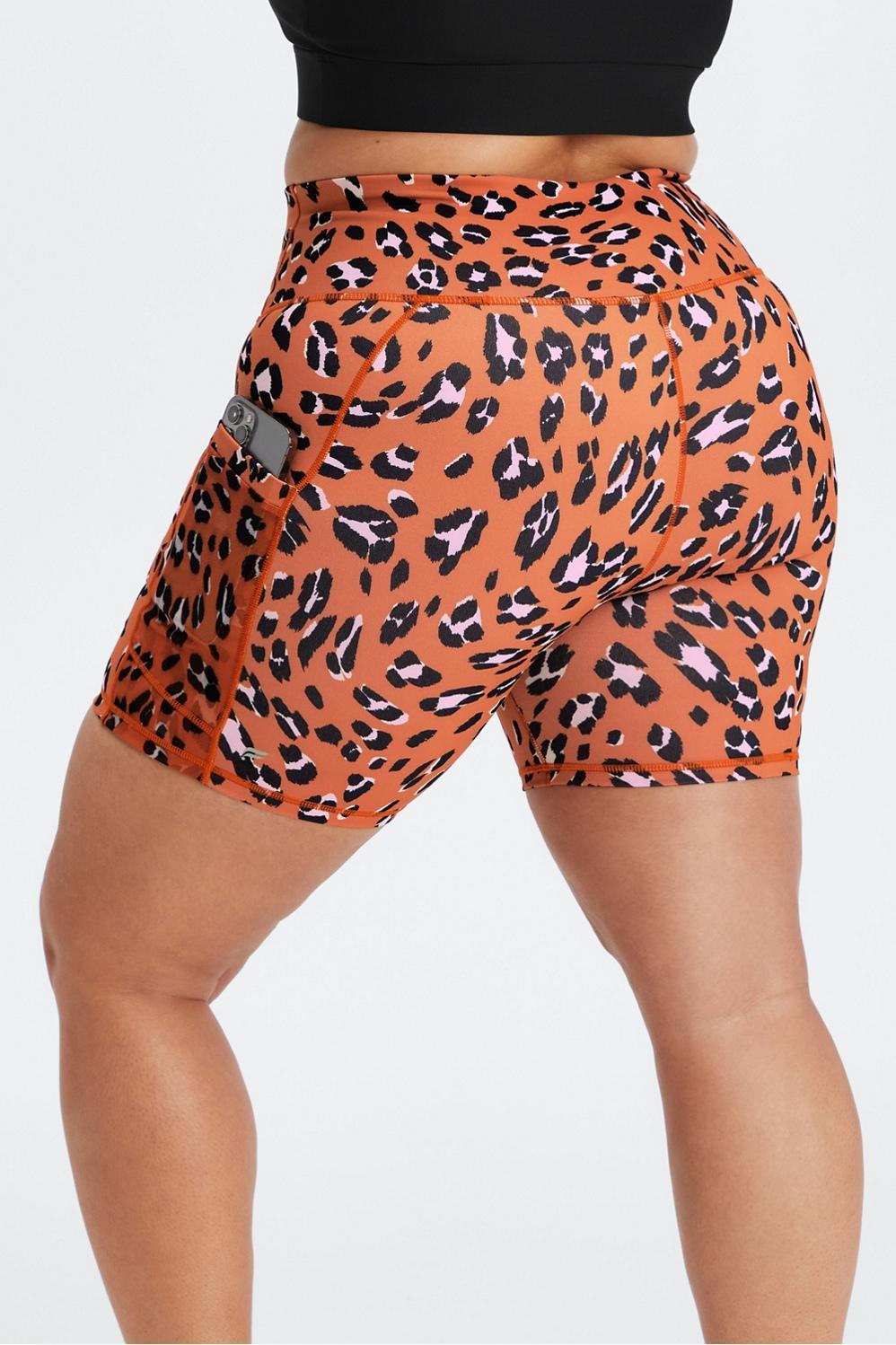 Fabletics On-The-Go High-Waisted 6 Short Womens Burnt Ochre Wavy Leo Size XL Product Image