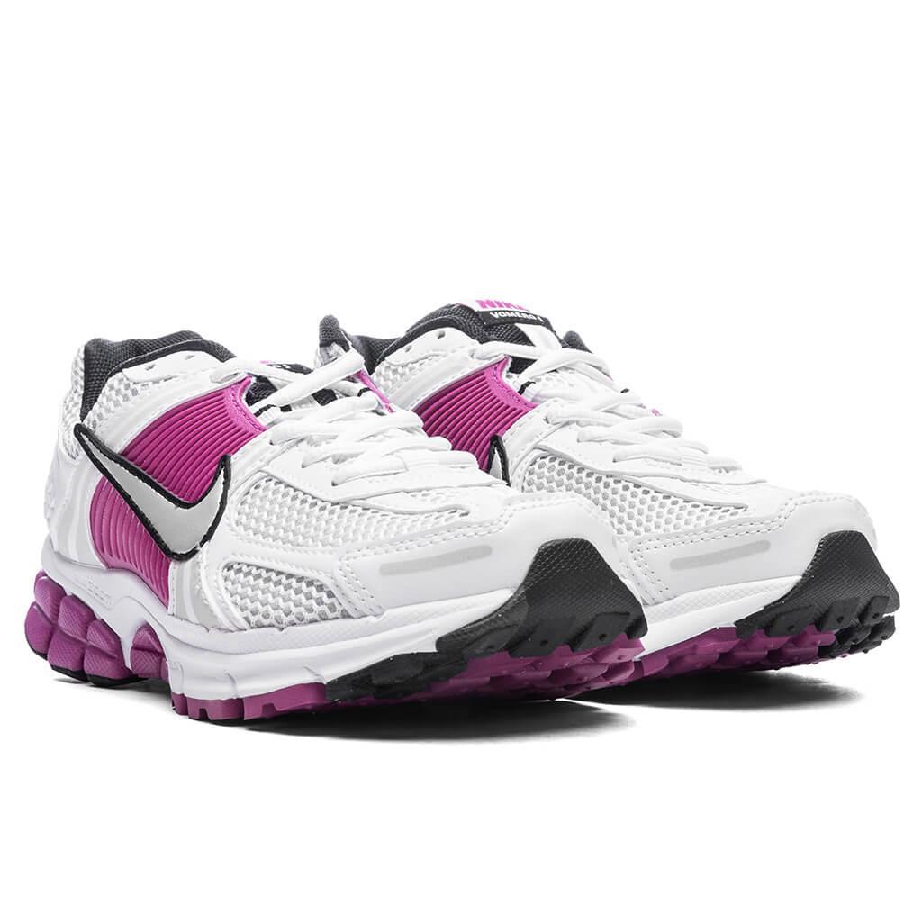 Women's Zoom Vomero 5 - Phantom/Metallic Platinum/Light Iron Ore Female Product Image