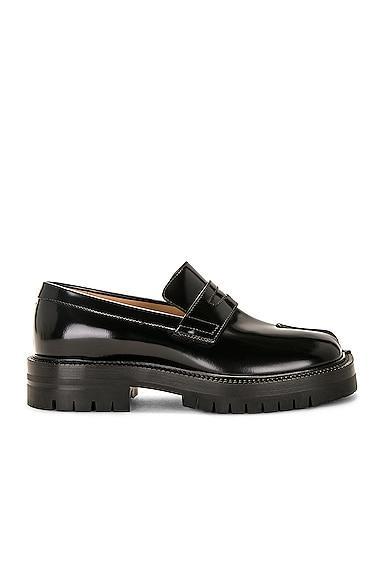 Maison Margiela Tabi County Loafer in Black Product Image