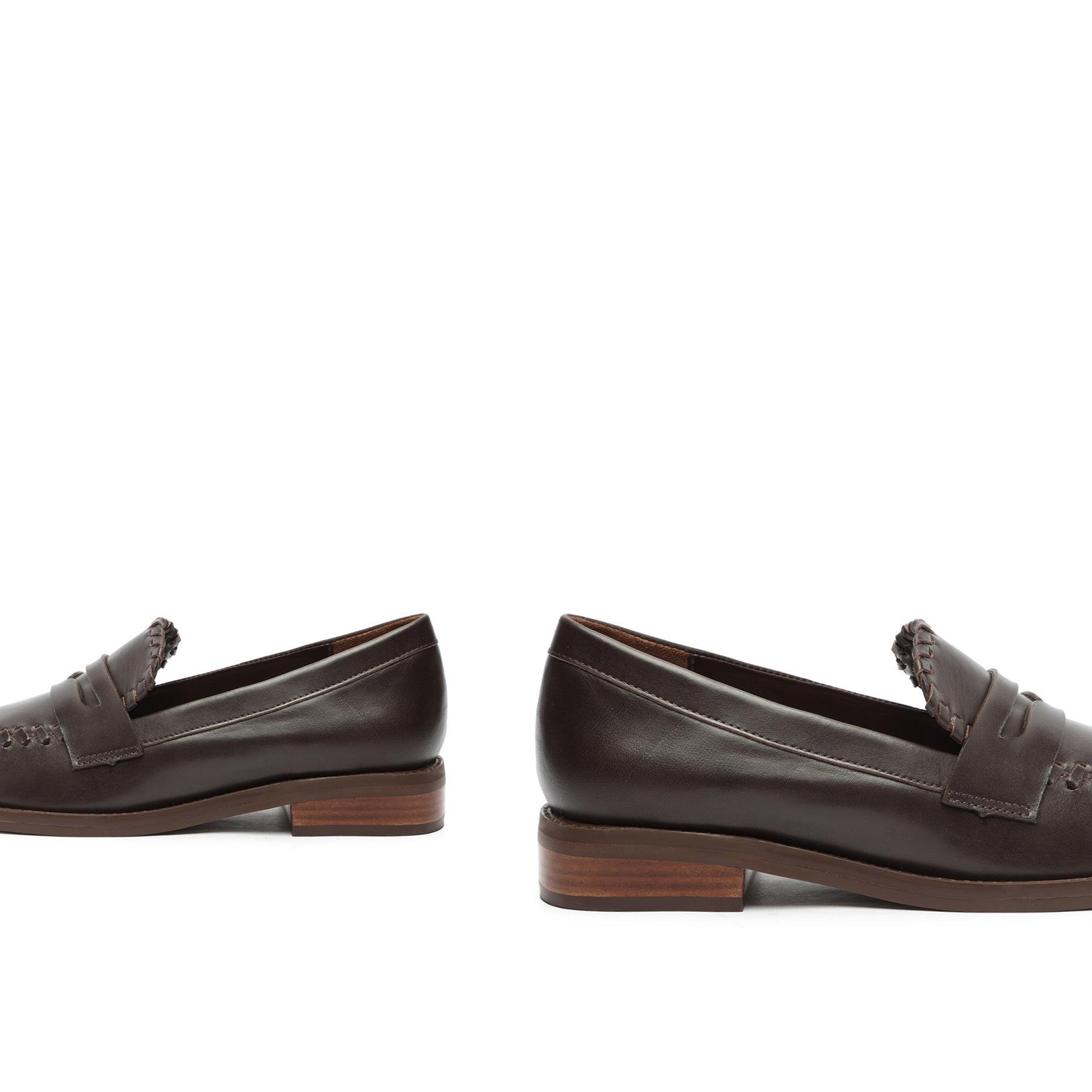 Lenon Leather Flat Product Image