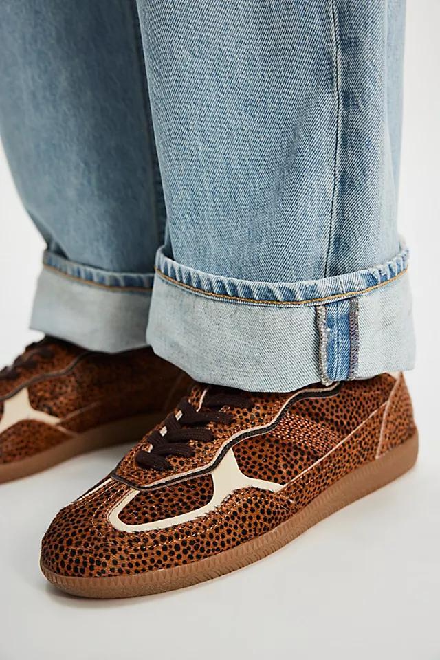 Alohas 490 Rife Animal Print Sneaker Product Image