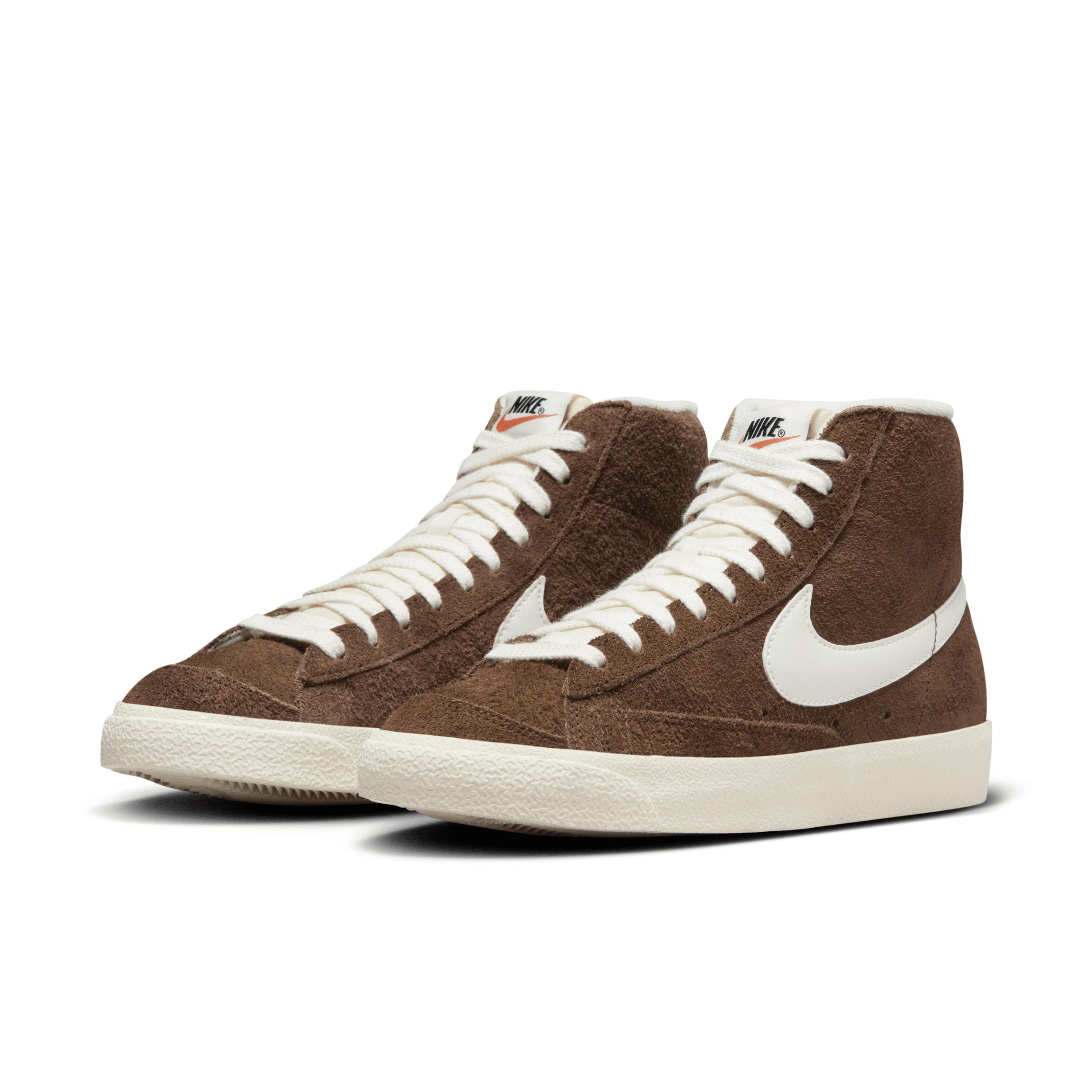 Nike Blazer Mid '77 Vintage Women's Shoes Product Image