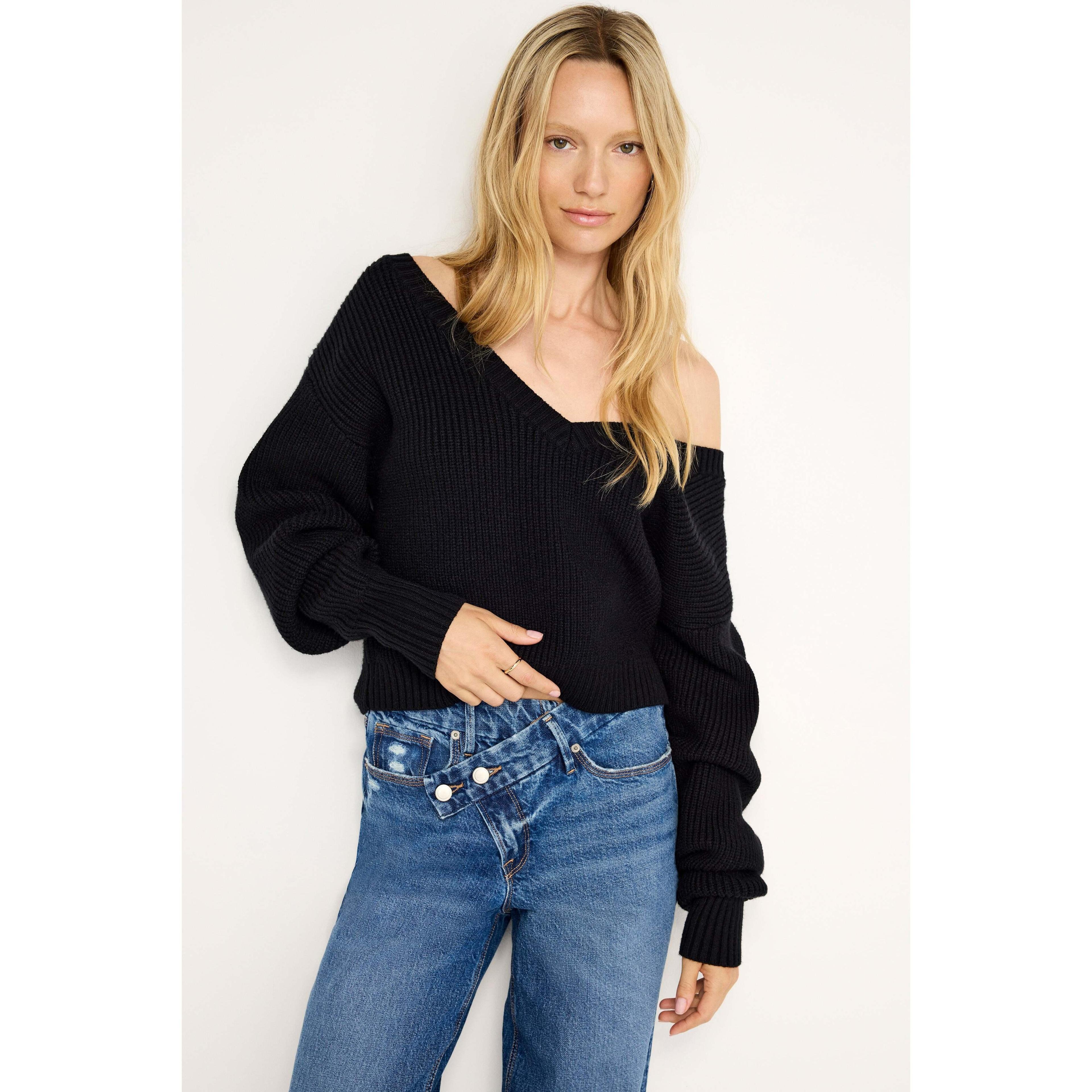 Womens Cozy Deep V Sweater | | Good American by Khlo Kardashian Product Image