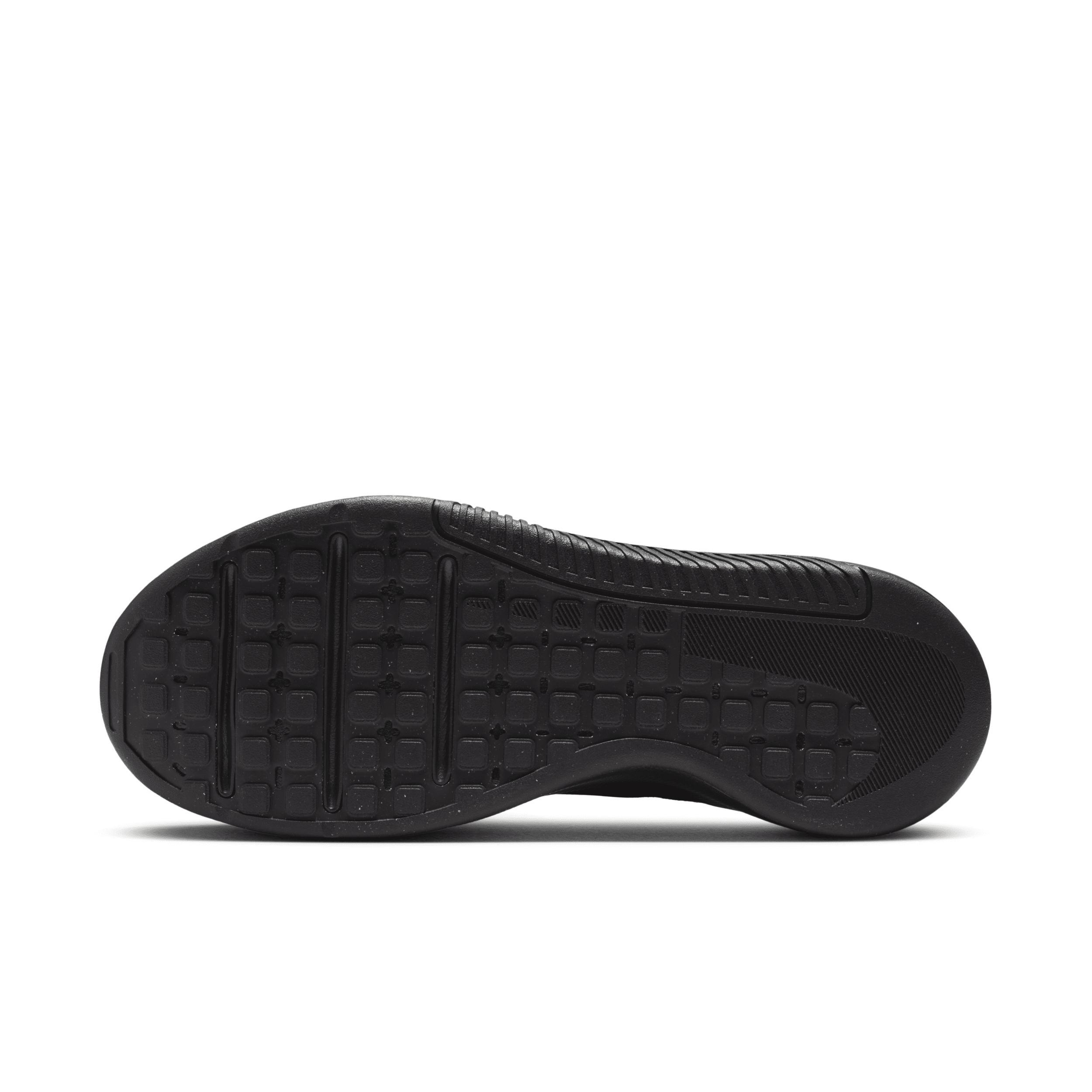 Nike Men's MC Trainer 3 Workout Shoes Product Image